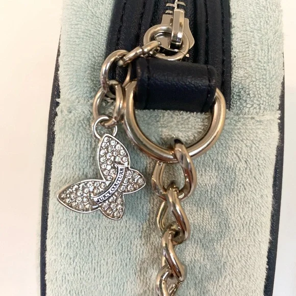NWT Juicy Couture Wingin It Camera Bag Crossbody Purse Butterfly Detail & Charm - Picture 3 of 9
